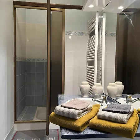 D'hote - Le Bed & Breakfast Ygrande